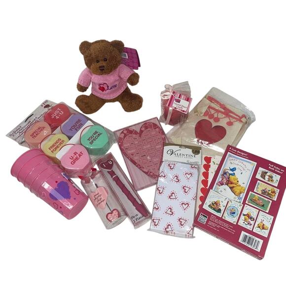 Valentine's Day Bundle Fun Treats for‎ Kids or Teachers - Picture 1 of 4